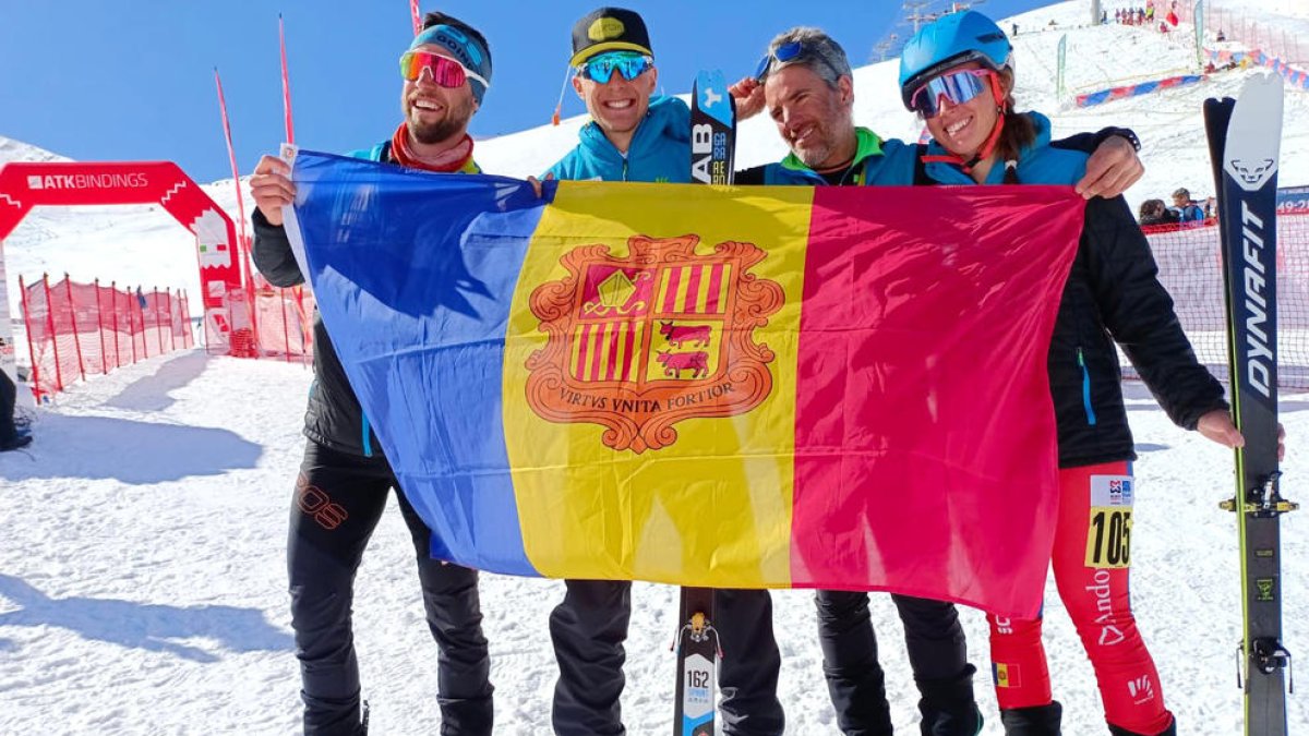 Oriol Olm i Lea Anción van fer podi en relleus.
