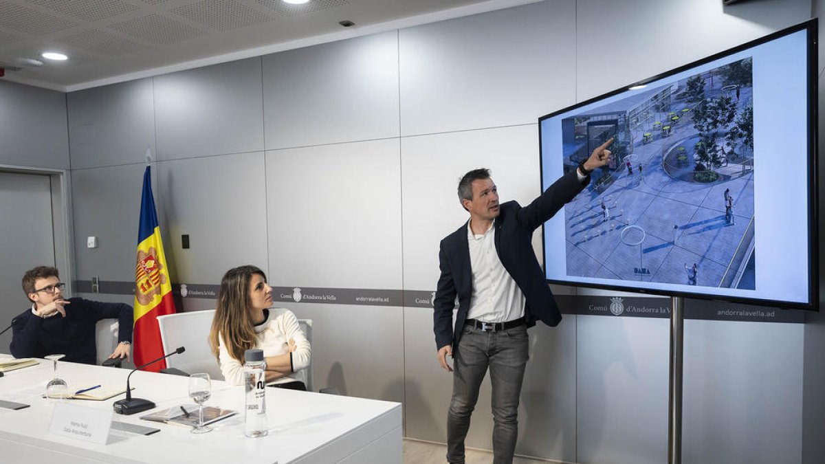 Presentació del projecte 'Una nova cota', guanyador del concurs d'idees de reforma de la plaça del Poble.