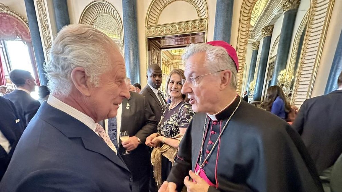 Vives amb Carles III a Buckingam Palace