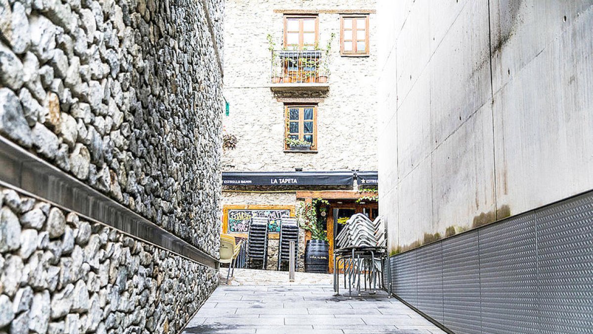 Un bar del centre d'Andorra la Vella.