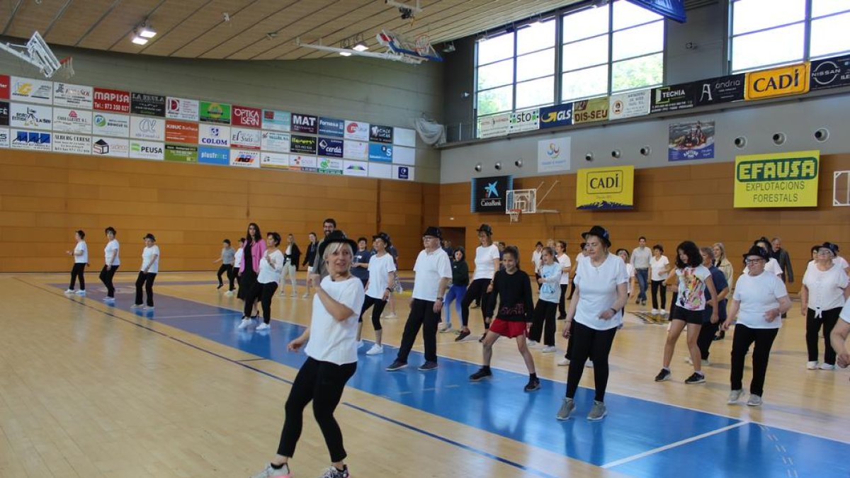 250 persones a la diada esportiva de la gent gran la Seu-Andorra