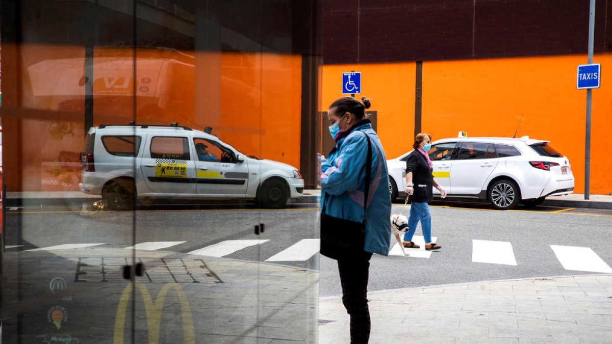 El sector del taxi demana una actualització de les tarifes.