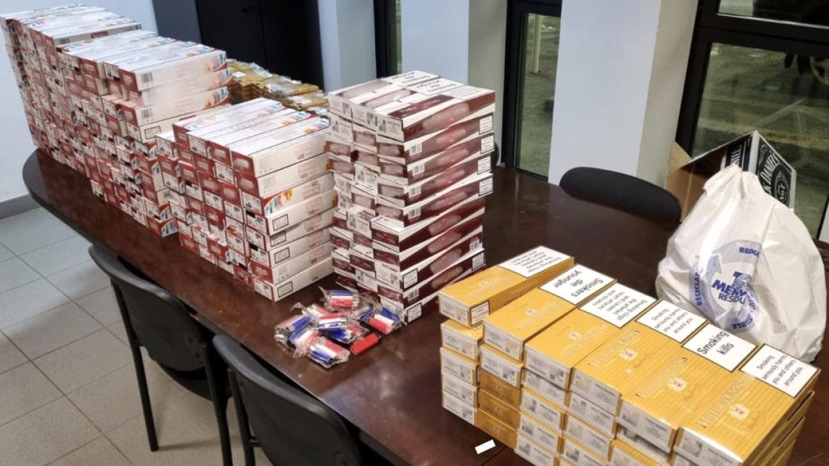 Material comissat per la policia.