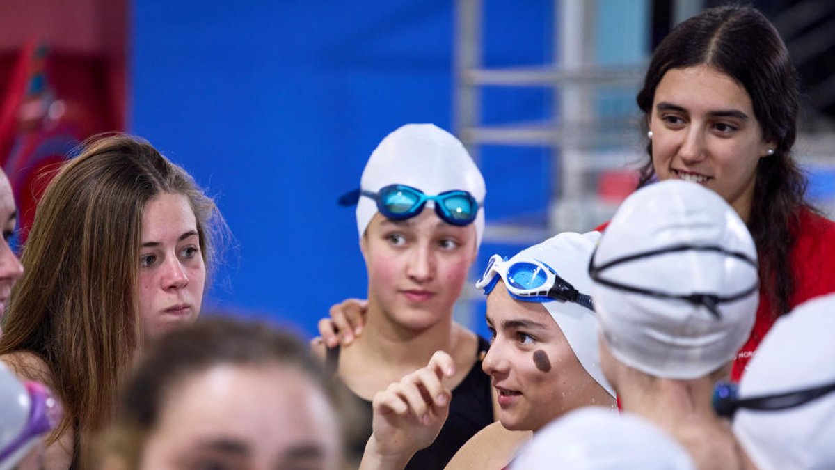 Algunes de les nedadores.