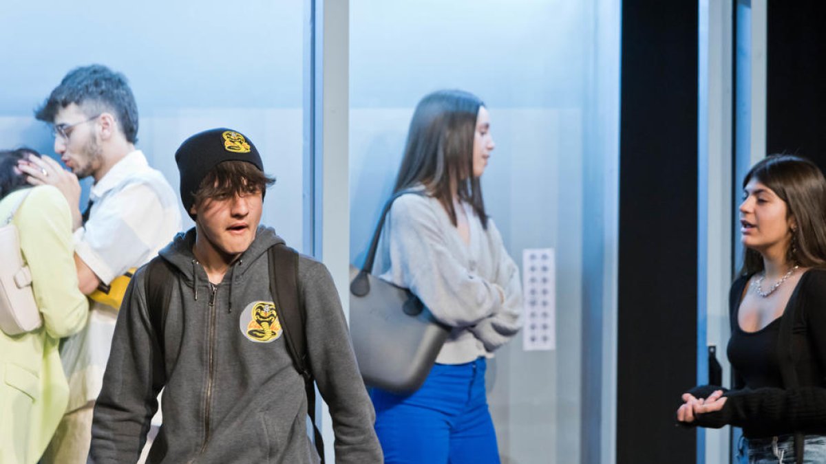 'Diamants en brut', la nova obra de The Teen Project