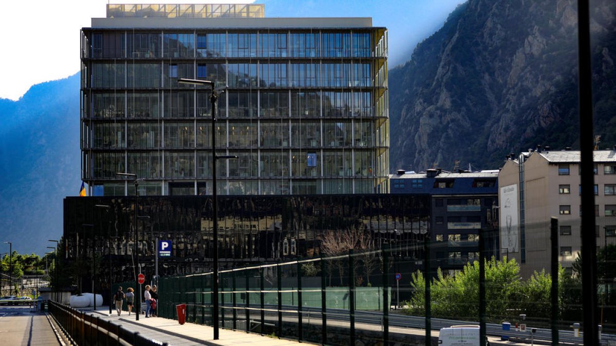 La justícia ha avalat el desnonament instat per la propietat de l'habitatge.