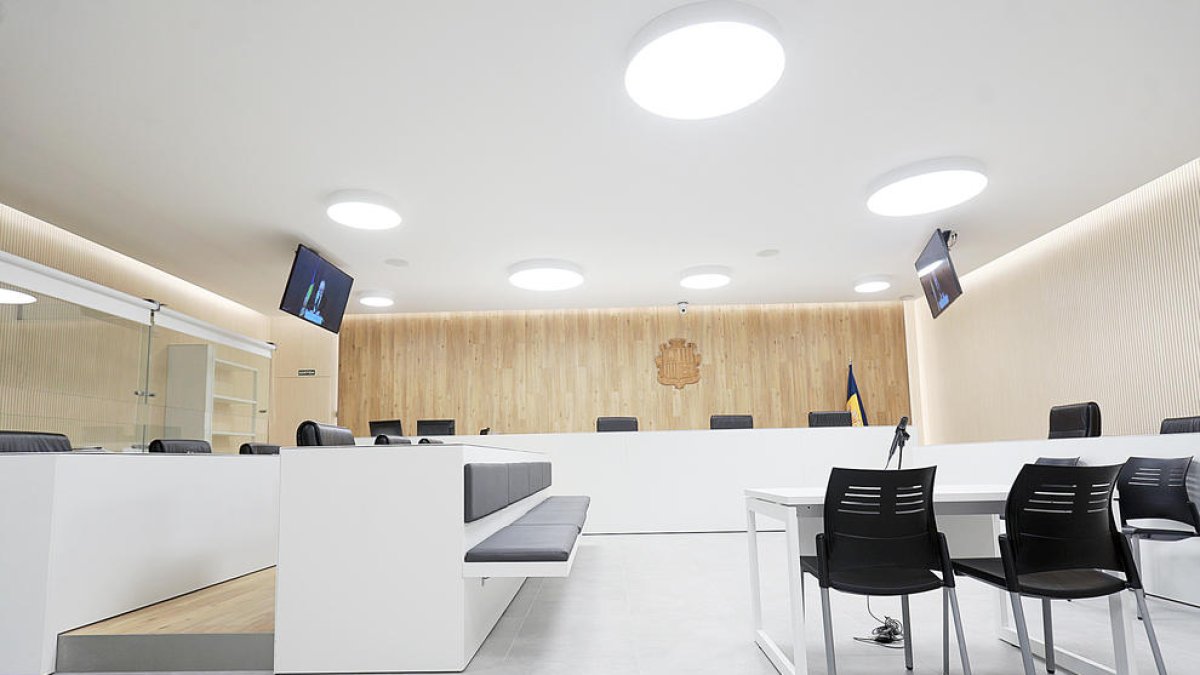 La sala del Tribunal de Corts.