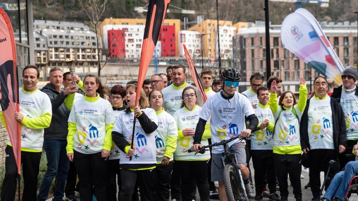 La capital rep la flama dels Jocs Special Olympics