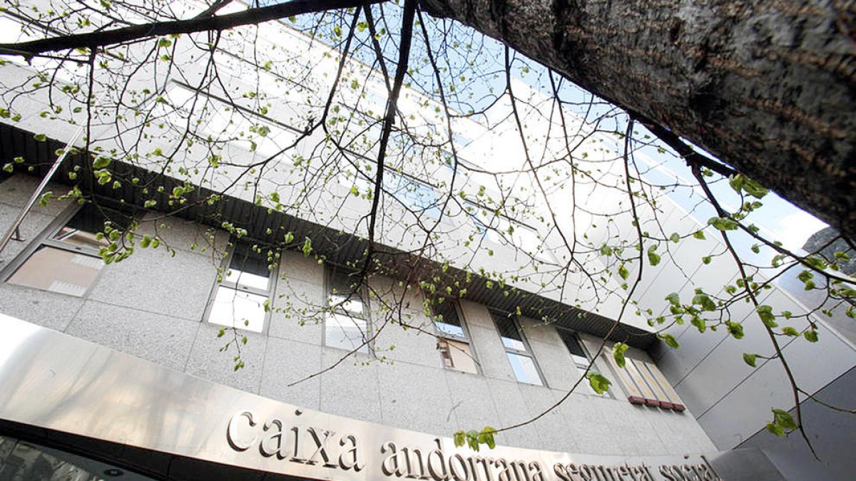 Façana de la Caixa Andorrana de Seguretat Social.