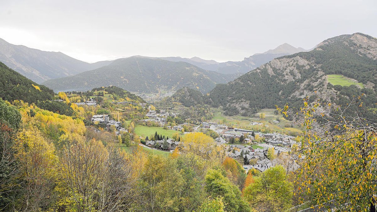 Vista del poble d'Ordino.