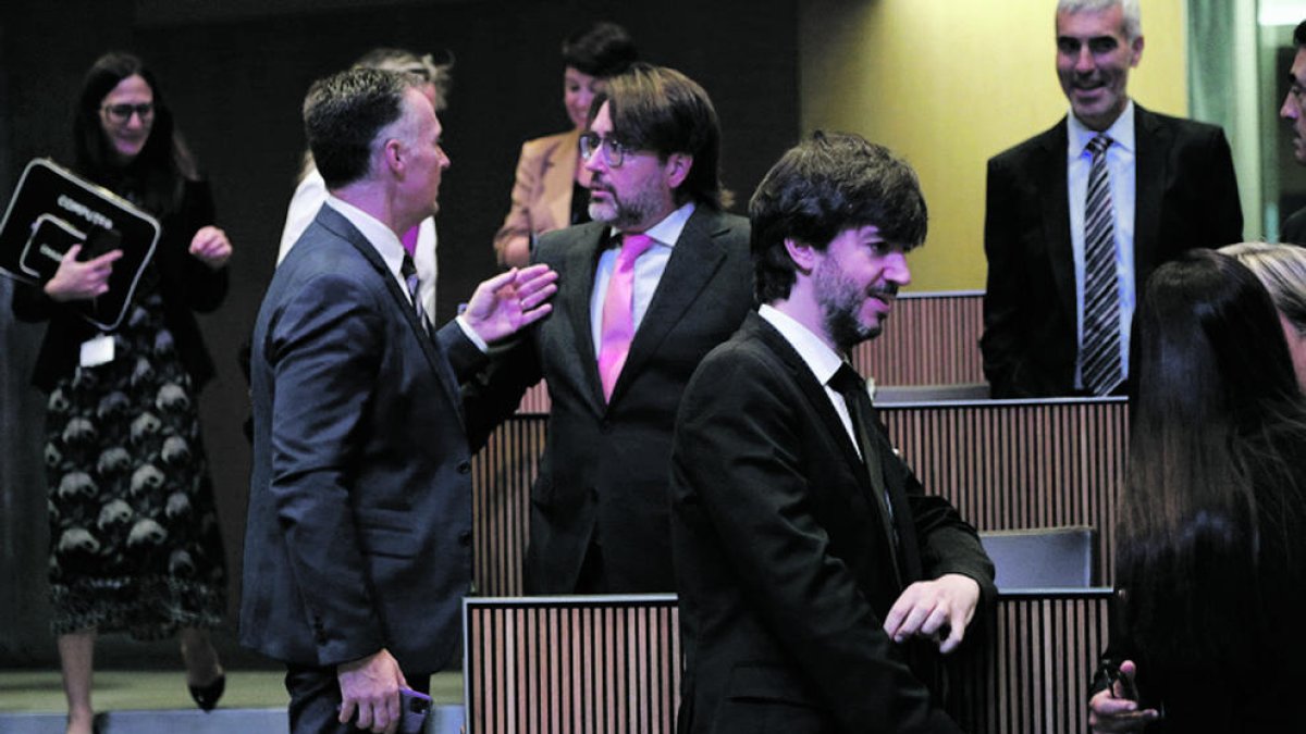 Ferran Costa, Carles Naudi i Carles Enseñat al Consell General.