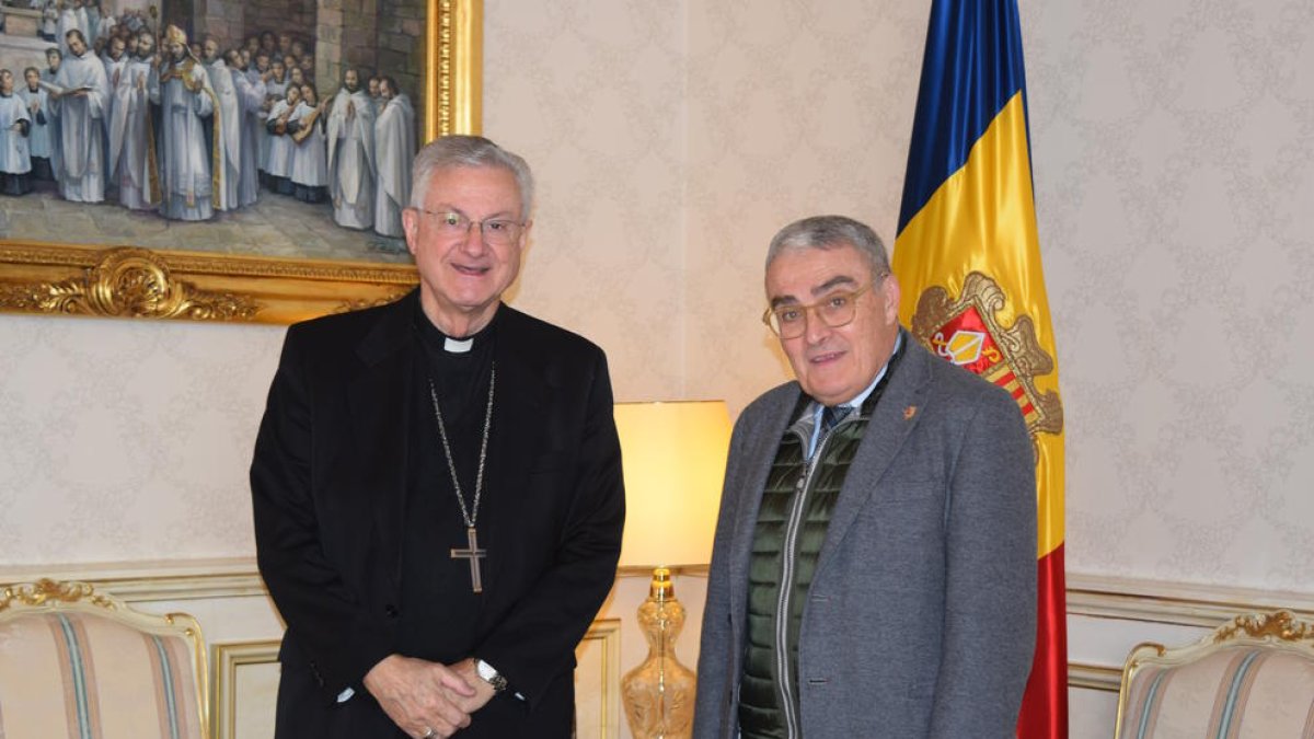 Àngel Ros s'acomiada del Copríncep episcopal
