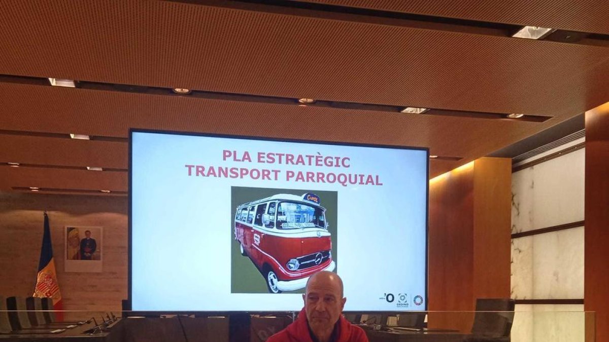 El conseller de Comunicació, Sistemes d'Informació i Gestió i Desenvolupament Humà, Xavier Herver