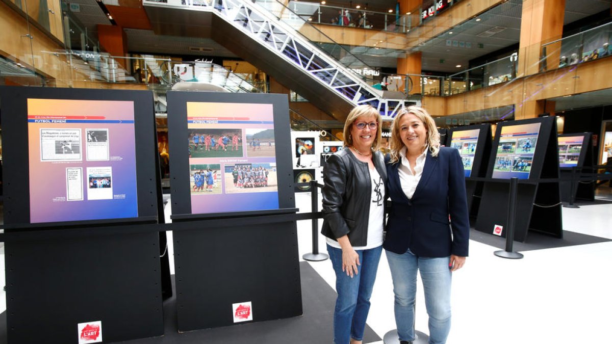 Codina i Pazos a l'exposició situada a Illa Carlemany.
