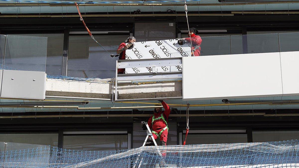 La construcció és un dels sectors que pateixen més falta de treballadors.