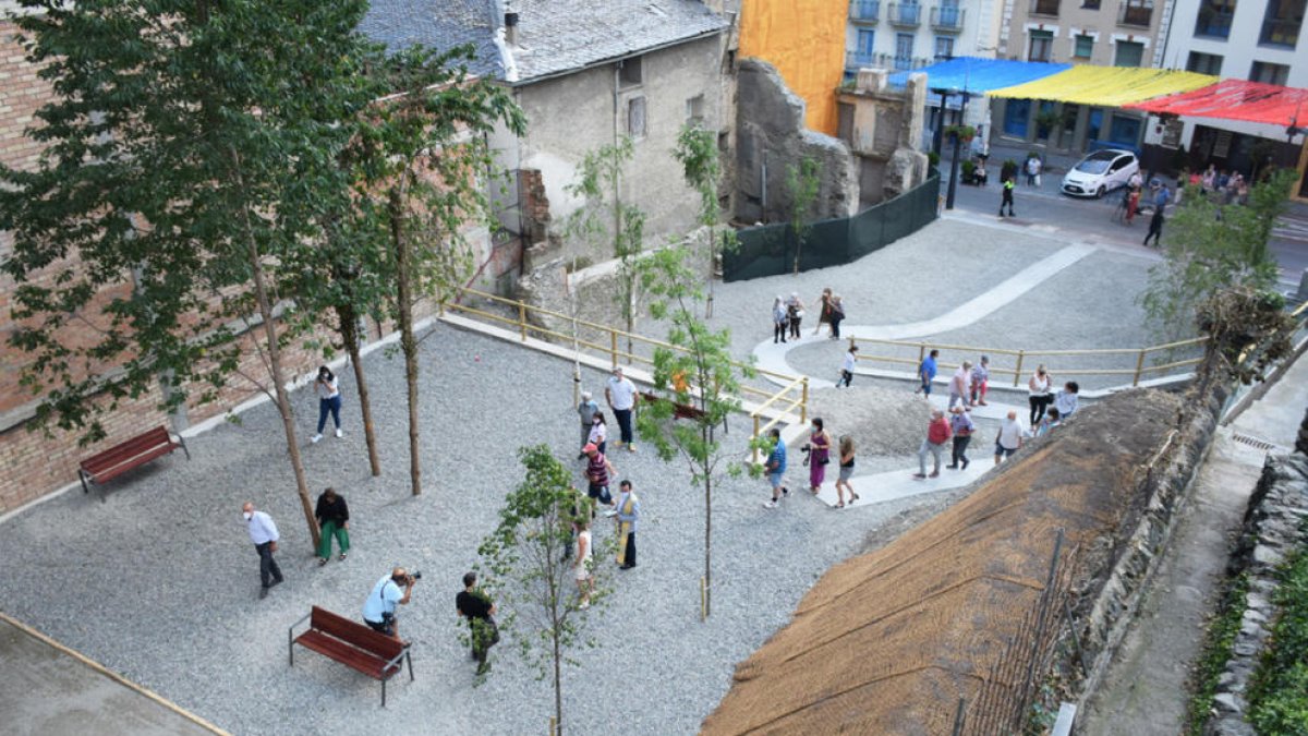 La plaça major de Sant Julià