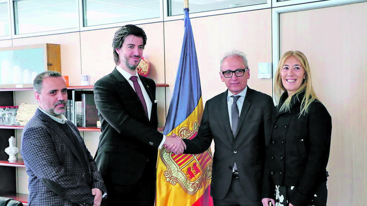 Casal, Ensenyat, Camp i Codina.