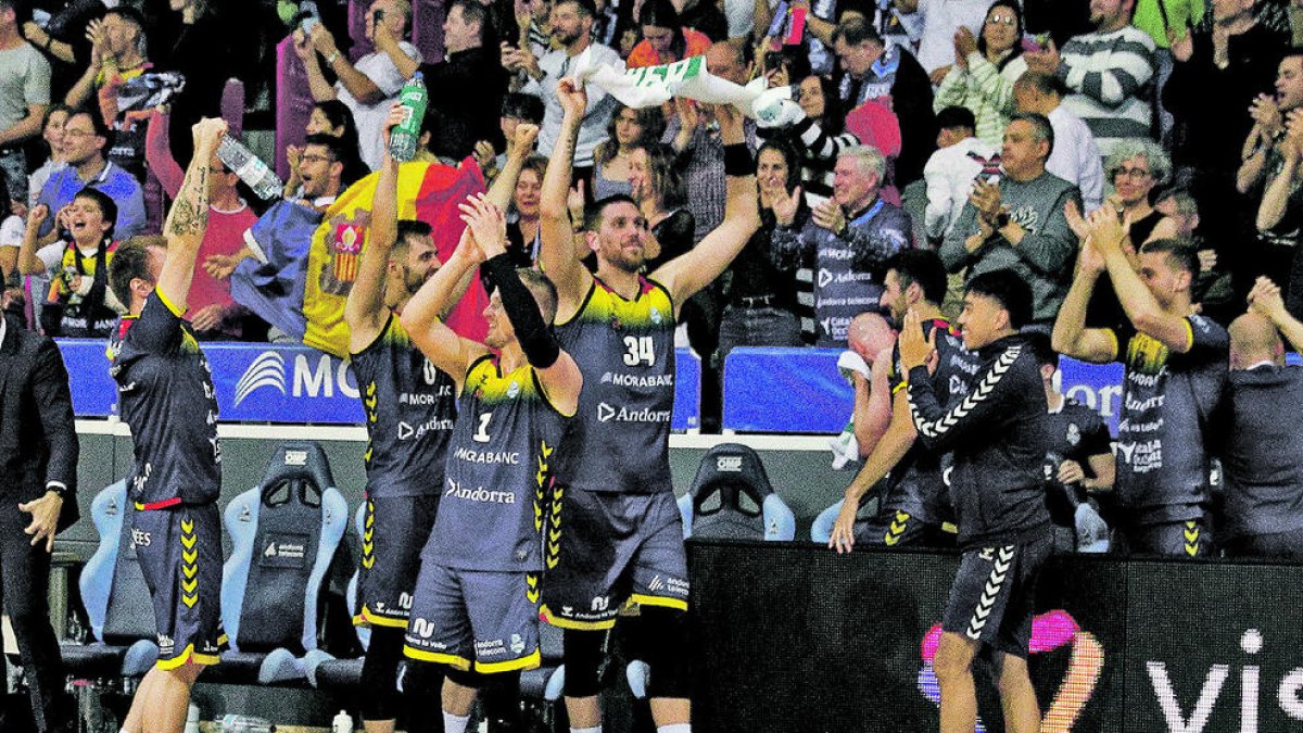 Duel entre MoraBanc i Ourense.