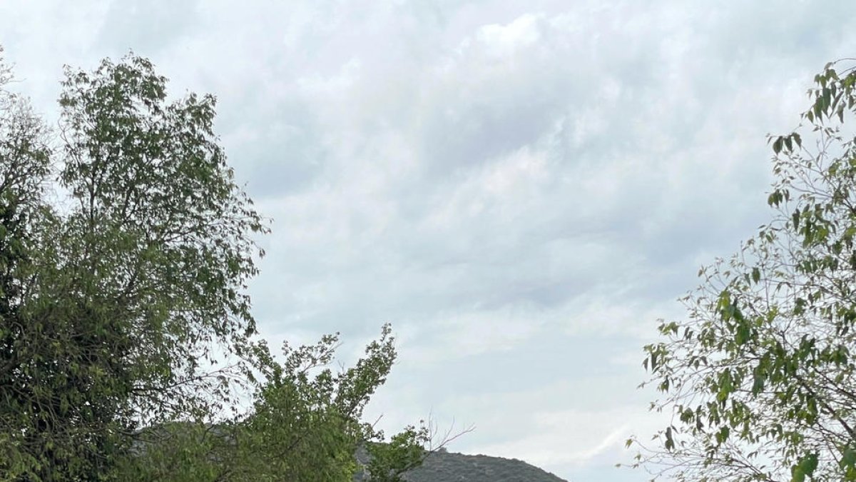 Micky Ramon, a l'esquerra, en un moment de la ruta.