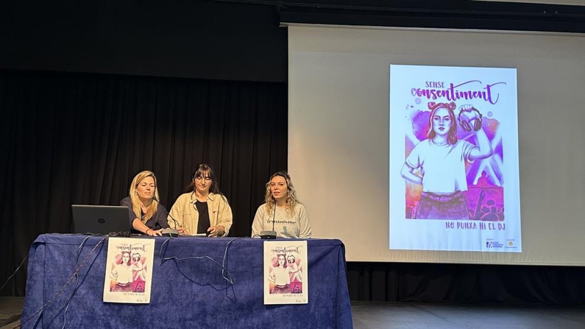 Roda de premsa de presentació de la campanya 'Sense consentiment no punxa ni el DJ'