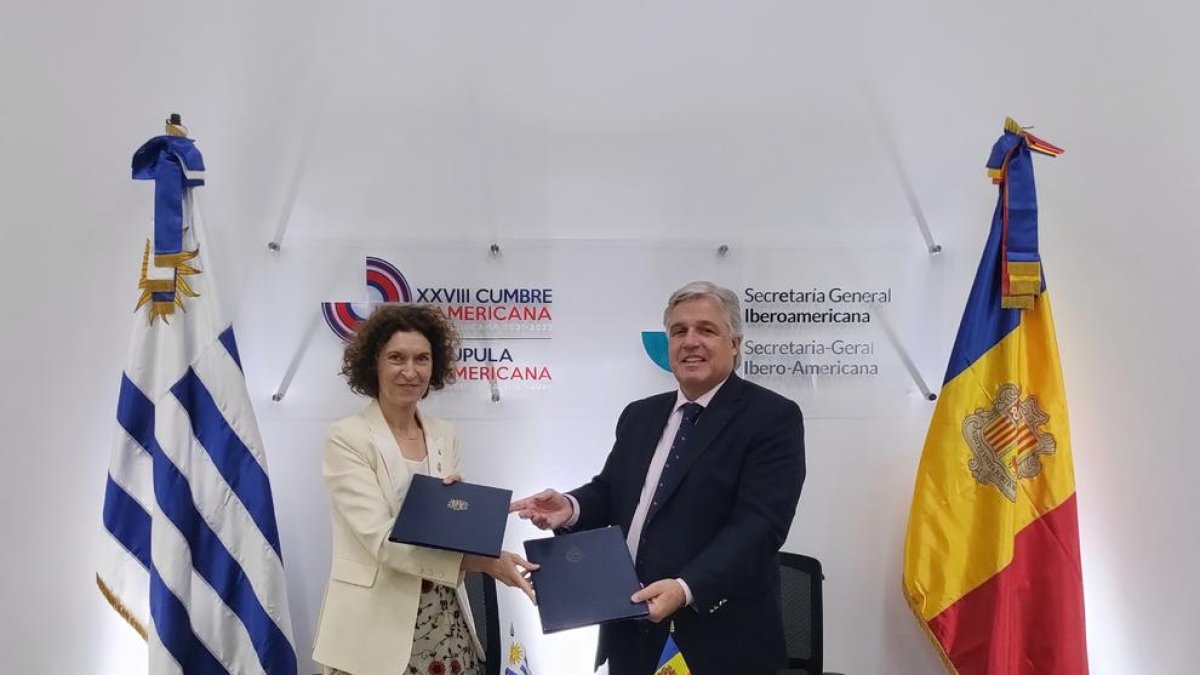 Ubach amb el secretari d'Estat de Relacions Exteriors d'Itàlia, Giorgio Silli