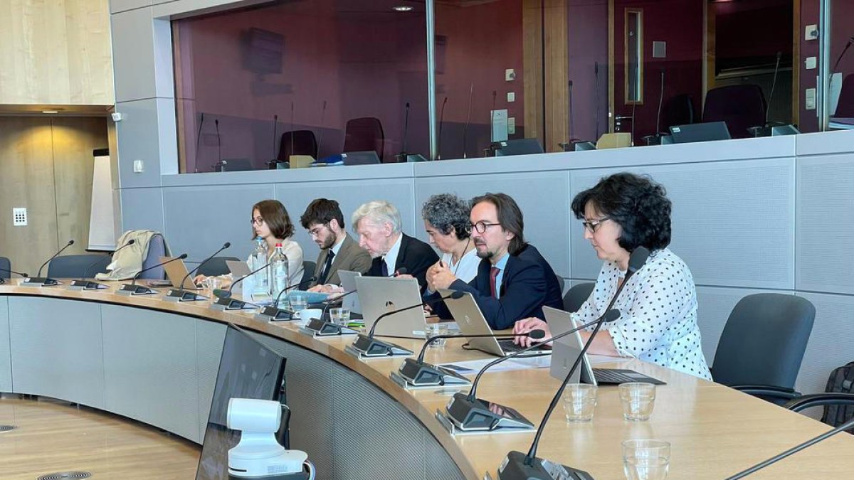 Landry Riba en una nova ronda de negociacions.