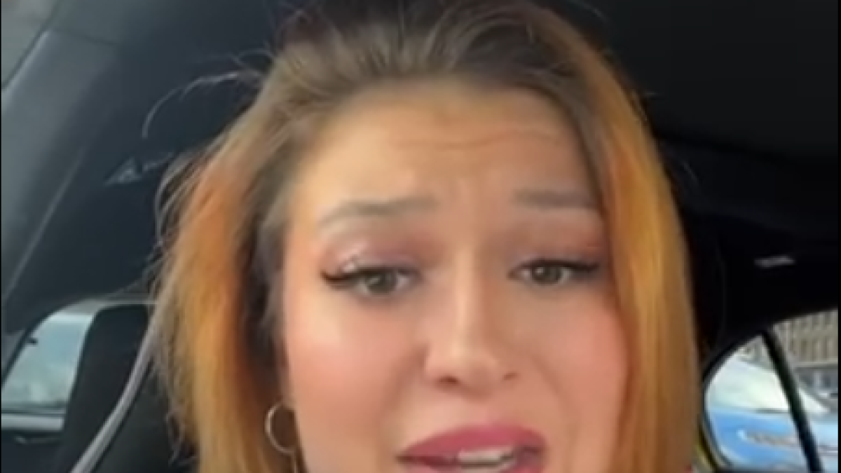 L'Associació Per a la Defensa del Jovent en Risc reclama ajuda per al jove en un vídeo a TikTok