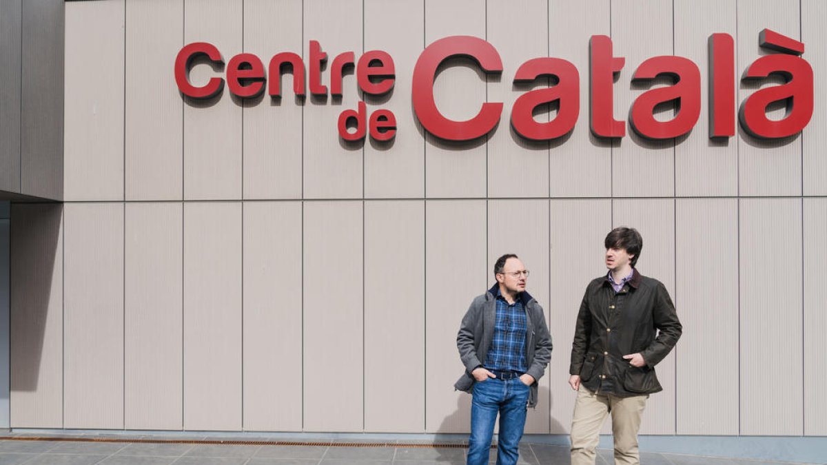 Espot i Enseñat al Centre de Català