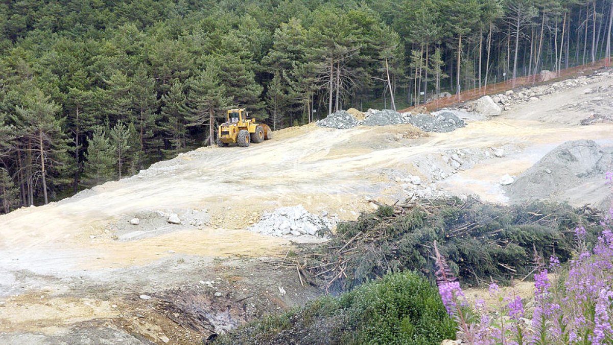 Tot està a punt perquè l'abocador de la Rabassa es pugui ampliar.