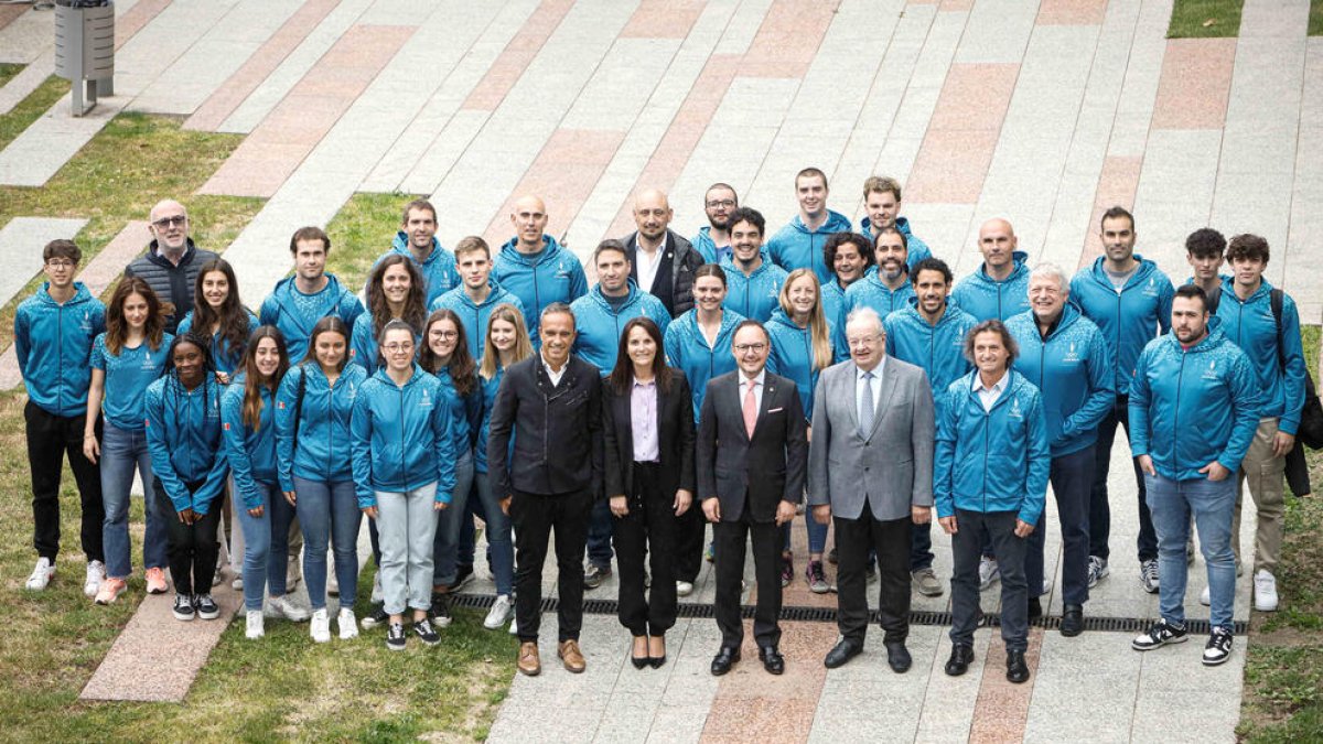 La delegació andorrana rebuda pel Govern.