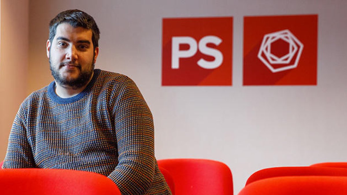 El president del PS, Pere Baró, a la seu del partit.