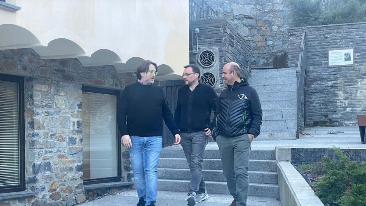 Naudi, Linares i Montaner ahir a la Massana.