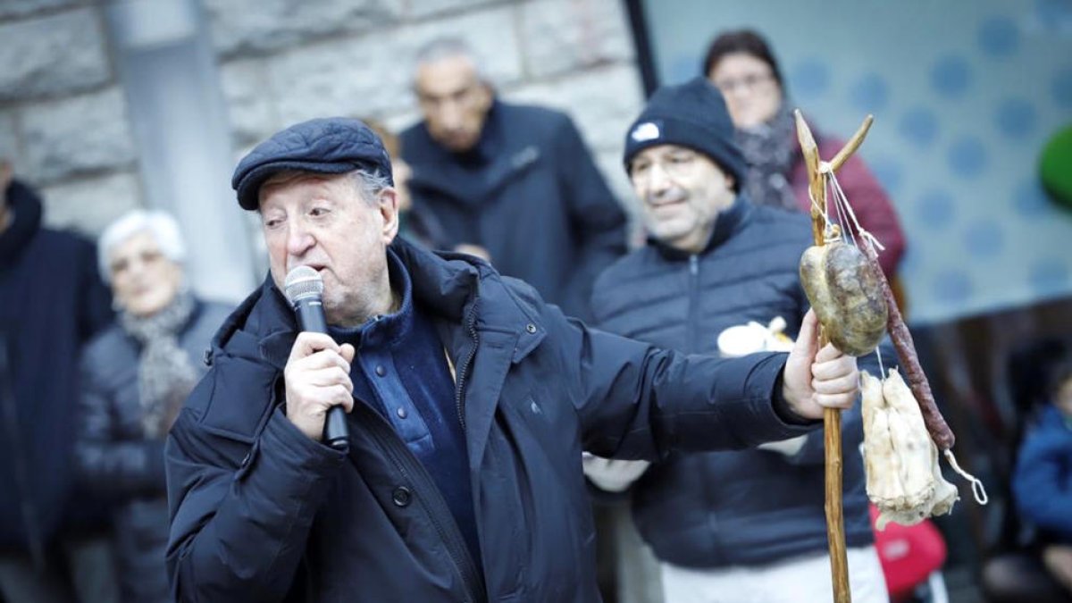 Antonio Vidal, durant la subhasta als Encants de Sant Antoni.