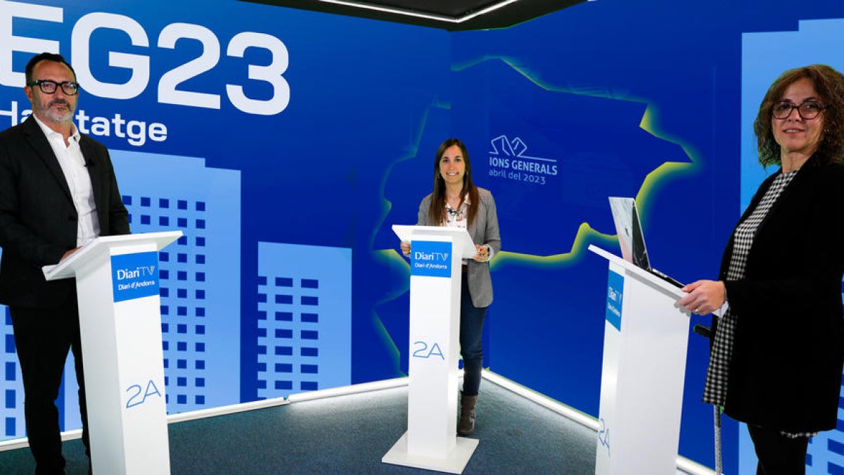 El candidat de Liberals, Víctor Filloy, i la candidata de PS SDP +, Judith Salazar, durant el cara a cara d'ahir.