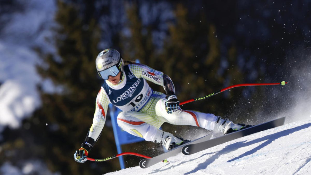 Cande Moreno durant la mànega de supergegant de la combinada alpina.