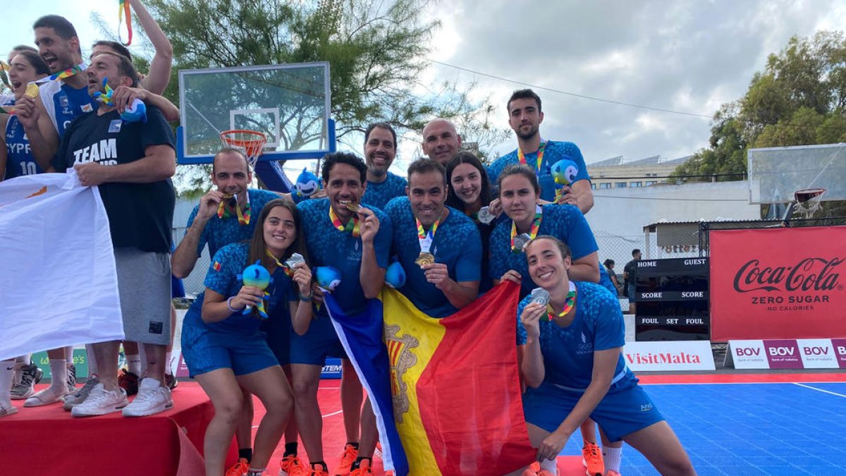 Els equips masculí i femení de 3x3.