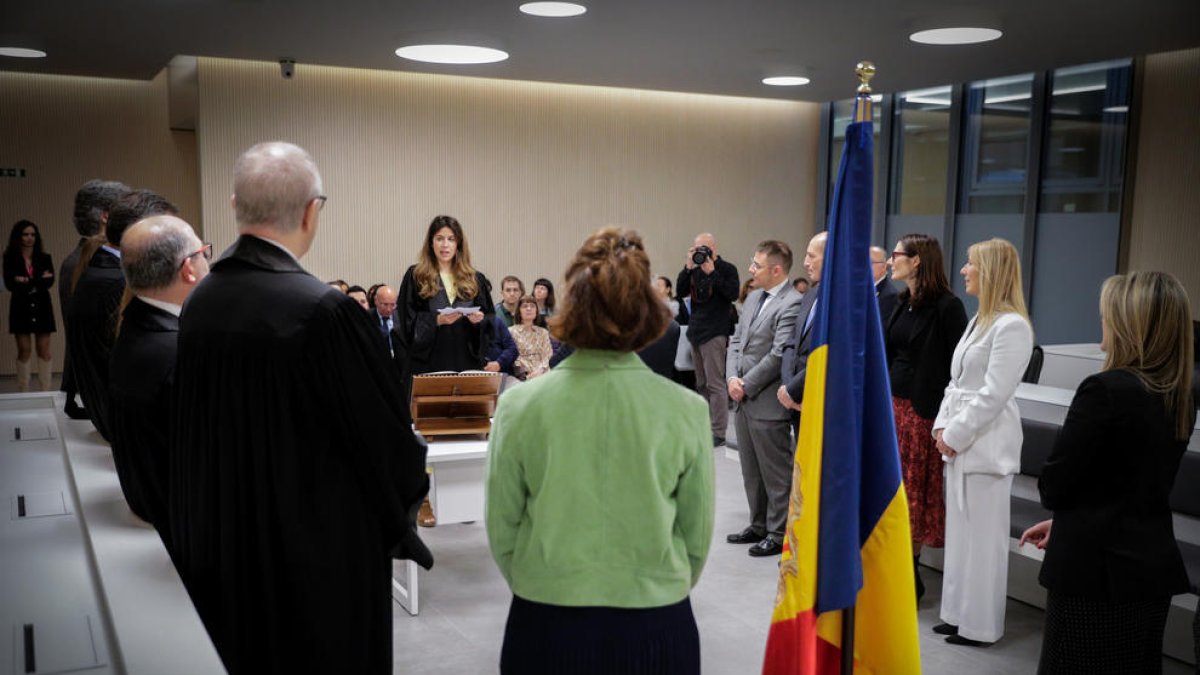 Marta Villaverde promet el càrrec de fiscal adjunta