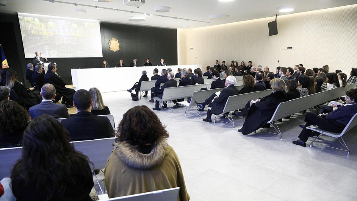 L'acte de l'obertura de l'any judicial es va celebrar ahir a la sala magna de la seu de la justícia.