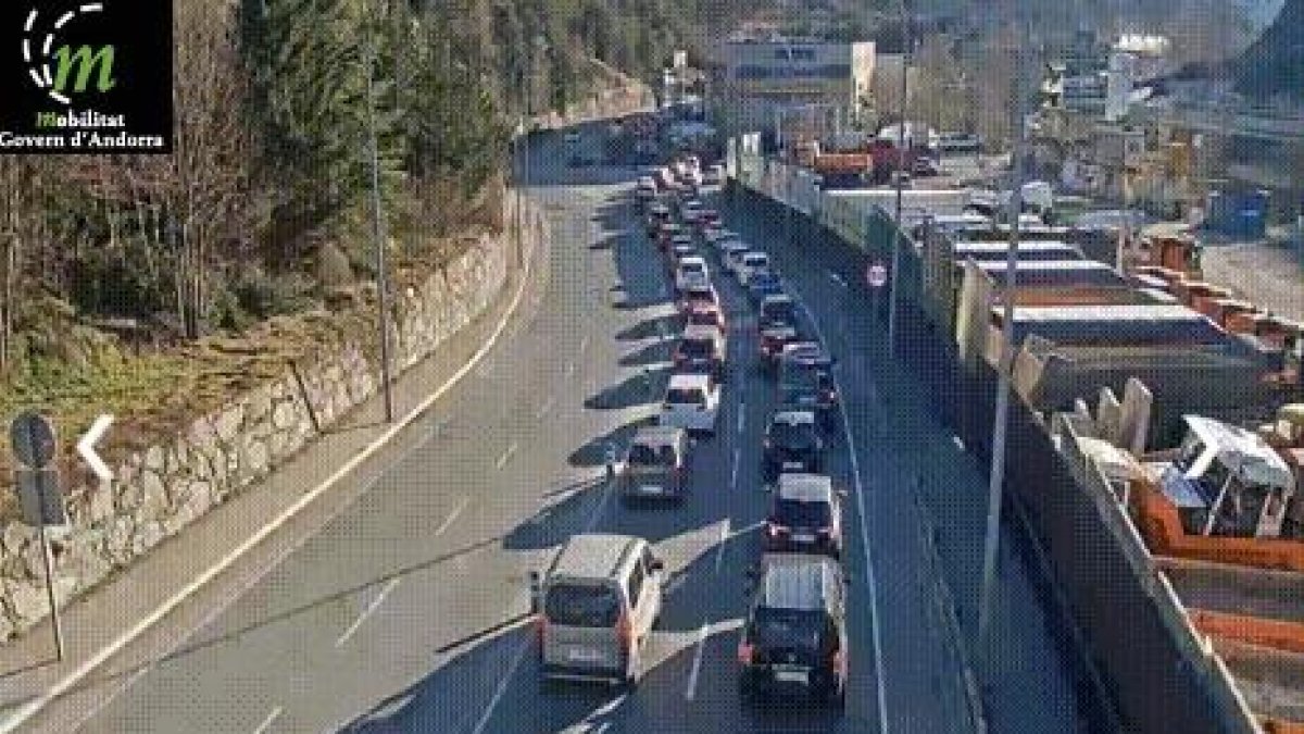 Cues de sortida a la frontera hispanoandorrana