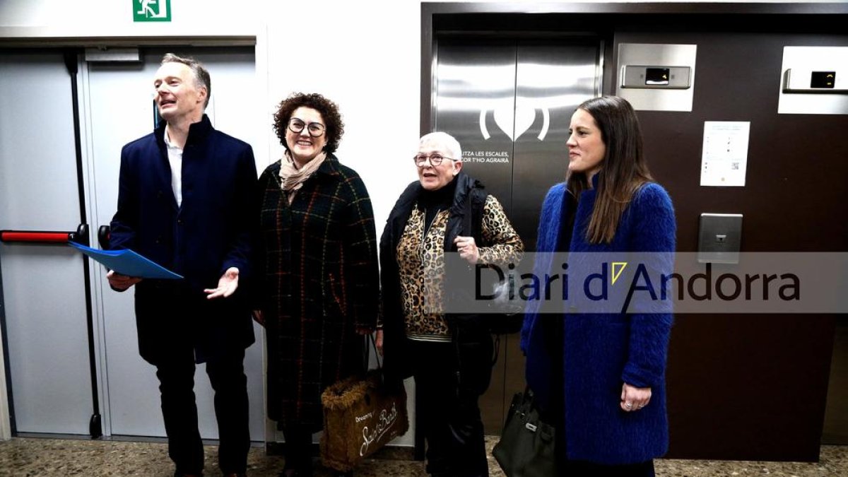 Ferran Costa i Isabel Lozano han presentat la llista de Judith Pallarés