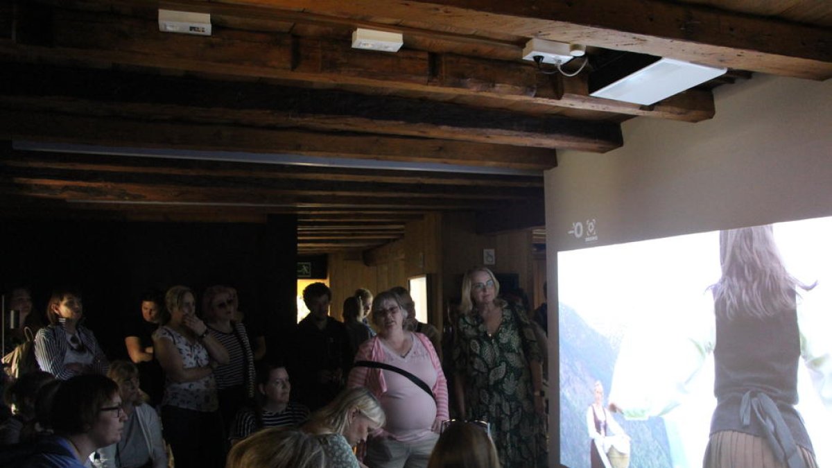 Els professors islandesos han visitat la casa de la muntanya