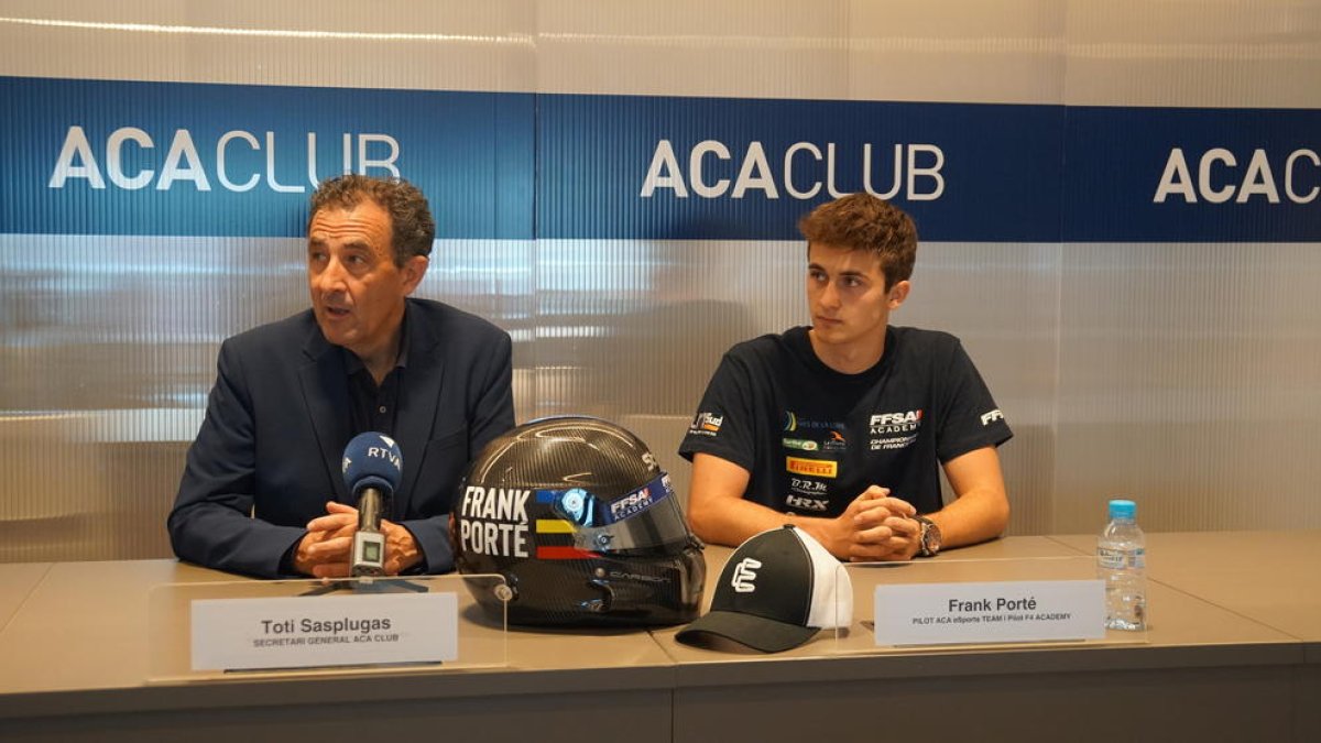 Frank Porté, pilot de l'equip d'automobilisme digital d'ACA eSports