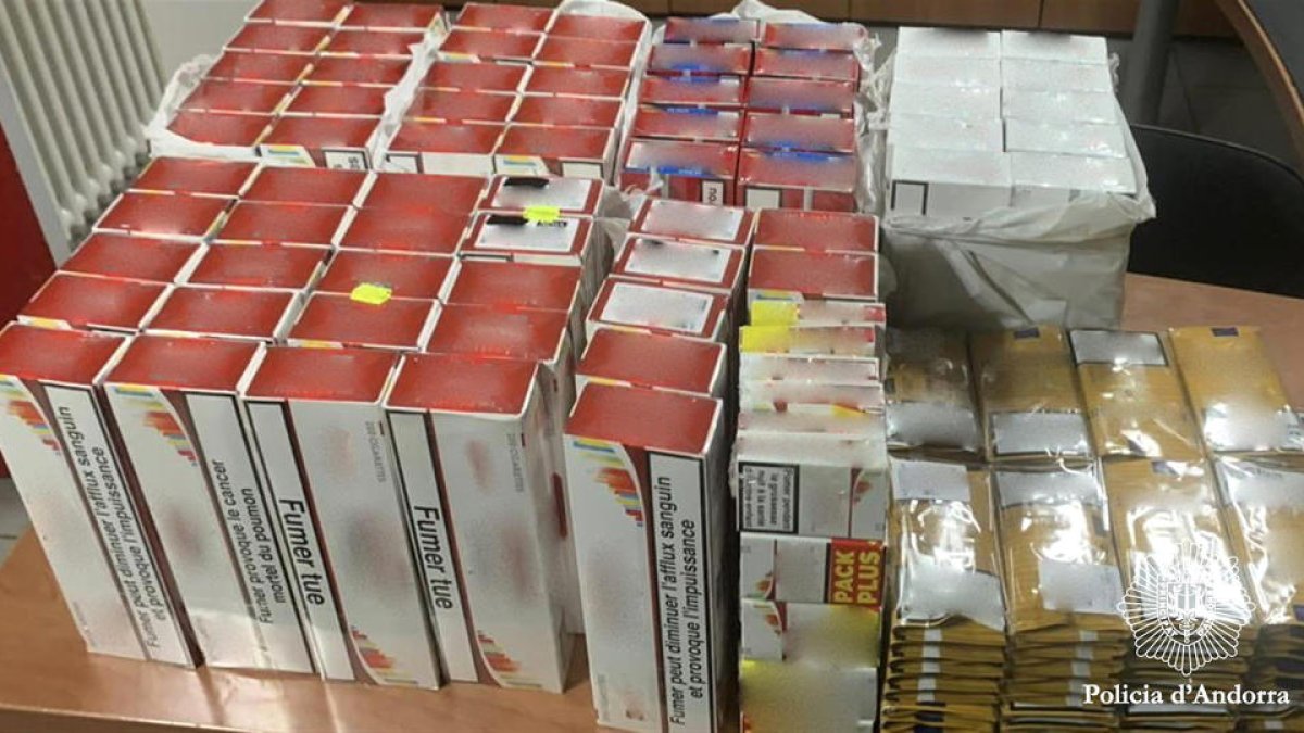 Els paquets de tabac comissats.