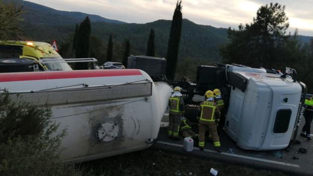 El camió accidentat.