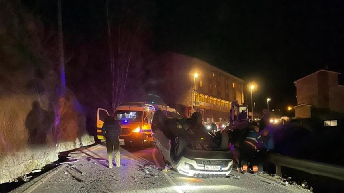El cotxe bolcat a l'Aldosa de Canillo