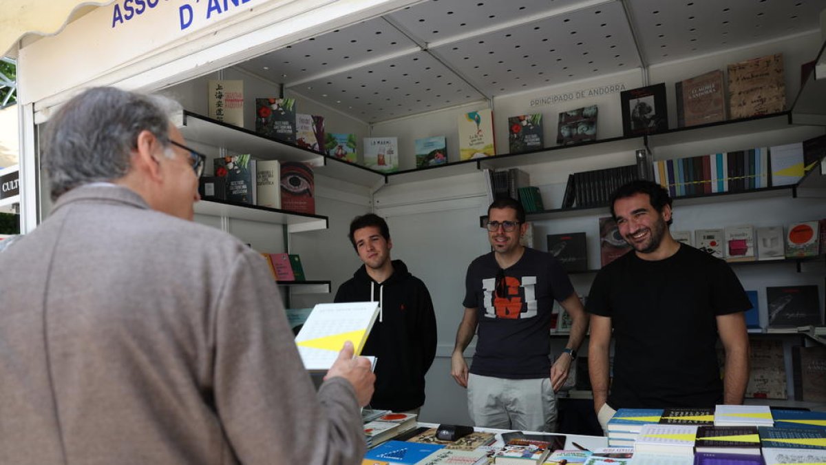 L'estand del Principat a la Feria del Libro de Madrid
