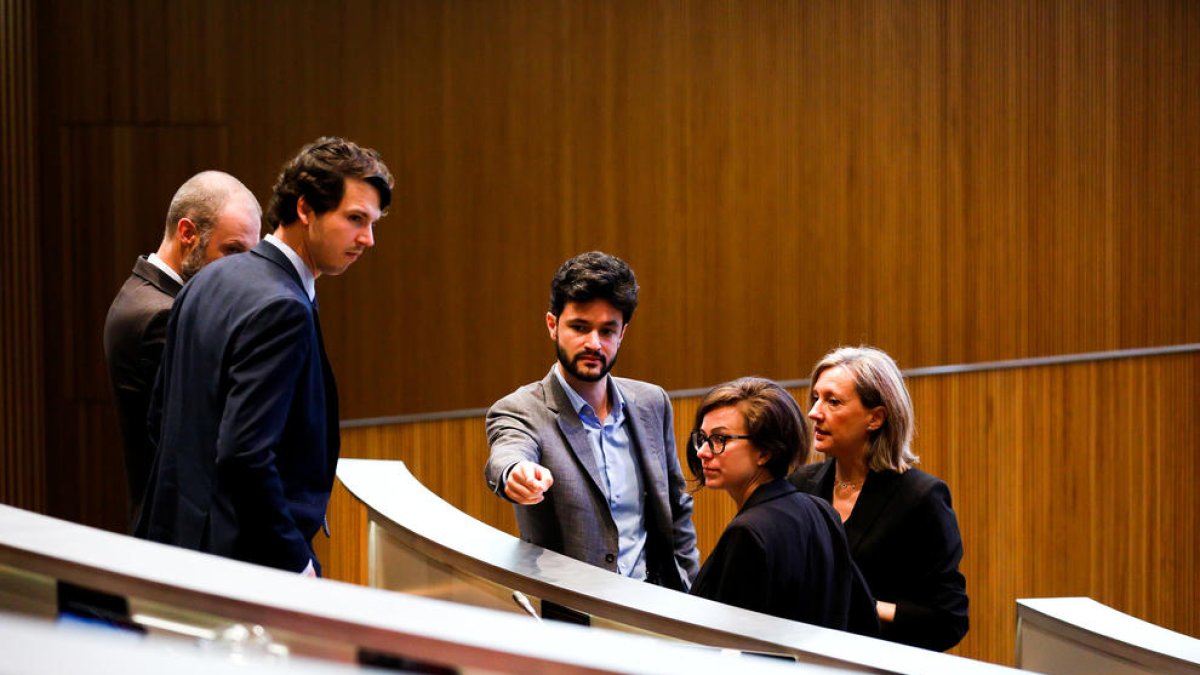 Els cinc membres de Concòrdia al Consell General.