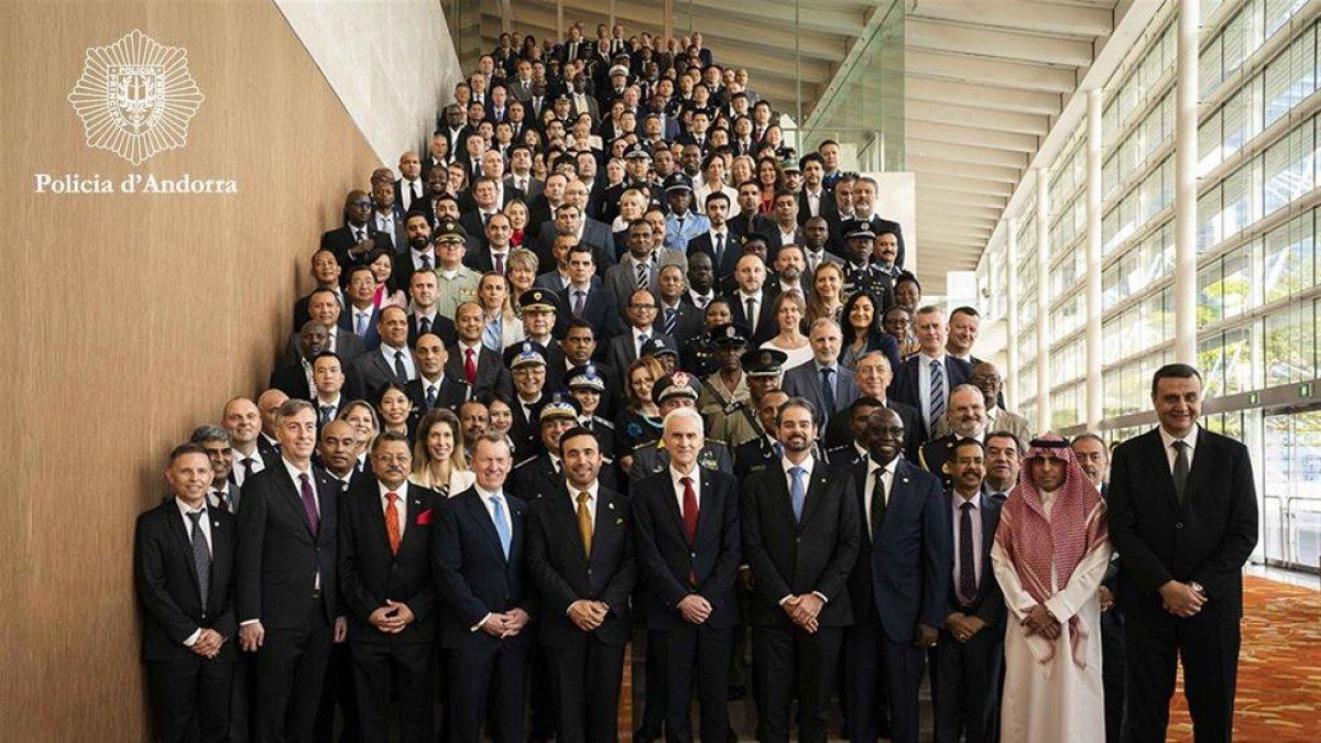 Conferència d'Interpol a Singapur