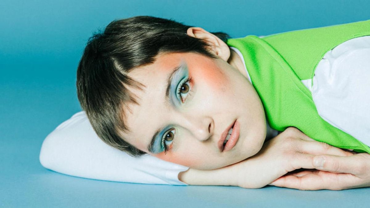 Carlota Flâneur, Cantant