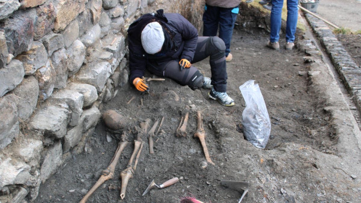 Els arqueòlegs no descarten trobar més restes.